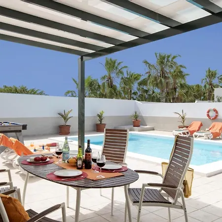 Pacifico By ヴィラ *