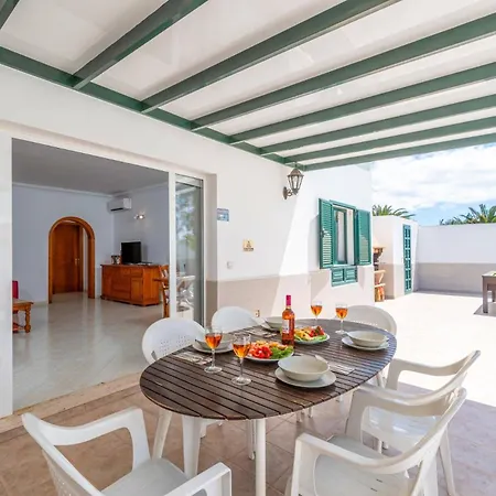 Villa Pacifico By *