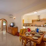 Pacifico By Villa Tías